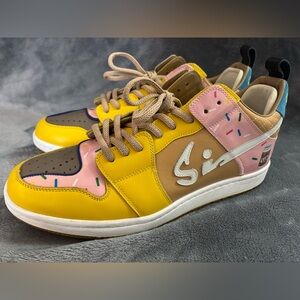 SIA Collective Men’s D1Y Simpsons Low Top Sneakers - Size 12